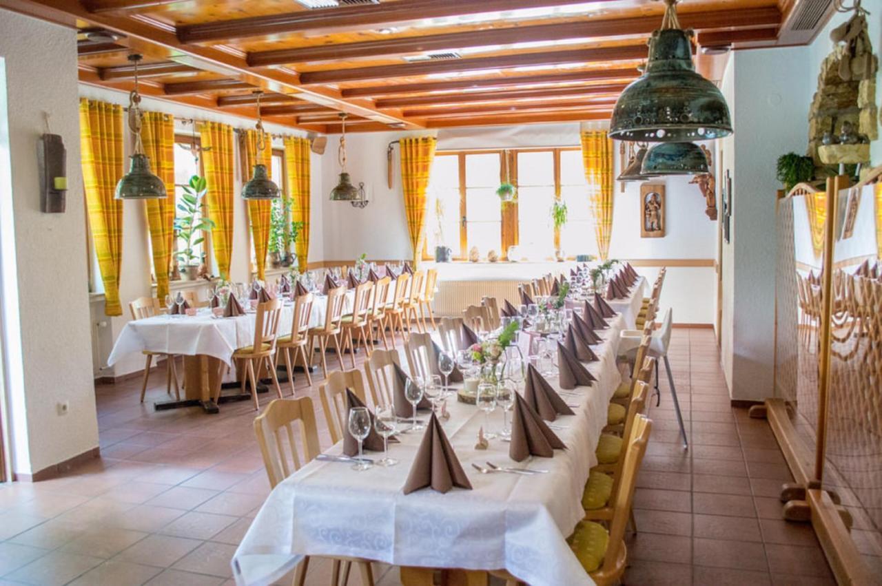 Herrenschenke-Cafe Eiring Königsberg in Bayern Εξωτερικό φωτογραφία
